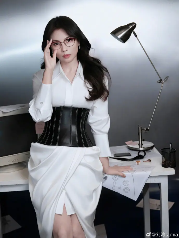 借贷陷阱警示图